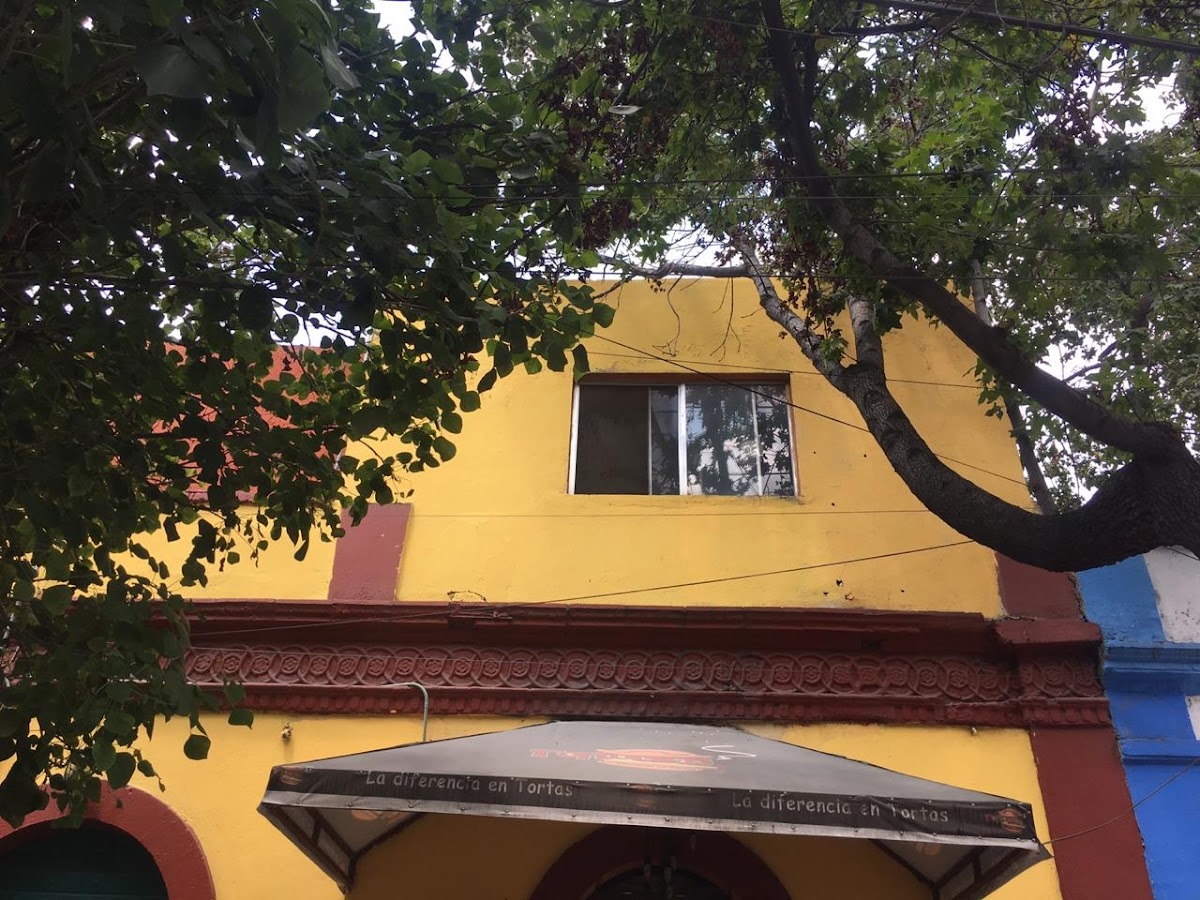 HOSTAL Y CASA DE HUÉSPEDES 'CASA SOL Y LUNA'.